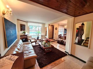 Foto 3 de Venta de casa en Tejares del Norte, Bogotá, MABIS
