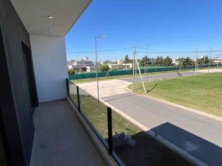 Foto 2 de ESPECTACULAR TRIPLEX A ESTRENAR