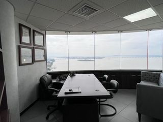Foto 1 de Oficina de venta en Puerto Santa Ana