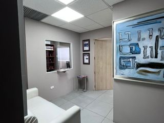 Foto 3 de Oficina de venta en Puerto Santa Ana