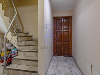Foto 6 de SE VENDE PEQUEÑO EDIFICIO PARA NEGOCIO Y/O VIVIENDA