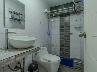 Foto 10 de SE VENDE PEQUEÑO EDIFICIO PARA NEGOCIO Y/O VIVIENDA