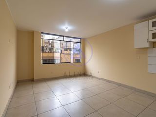 Foto 15 de SE VENDE PEQUEÑO EDIFICIO PARA NEGOCIO Y/O VIVIENDA