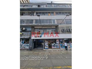 Foto 6 de Venta De Oficina en Av. Garcilaso de la Vega - Zona Altamente Comercial