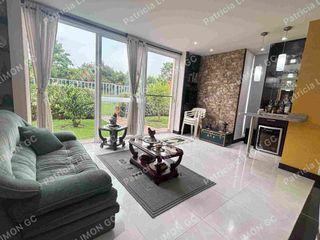 Foto 5 de se vende casa de un piso