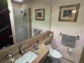 Foto 10 de se vende casa de un piso