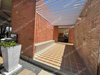 Foto 19 de se vende casa de un piso