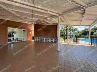 Foto 20 de se vende casa de un piso