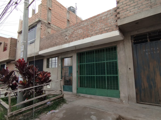 Foto 1 de En Venta Casa de 1 Piso en San Martin de Porres