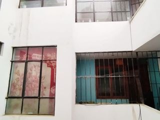 Foto 11 de CASA DE 3 PISOS  IDEAL PARA ALQUILAR
