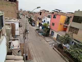 Foto 12 de CASA DE 3 PISOS  IDEAL PARA ALQUILAR