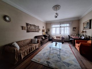 Foto 2 de Venta de Casa Antigua cómo Terreno en Barranco