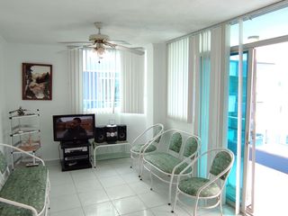 Foto 5 de 🏢 VENDO HERMOSO DEPARTAMENTO CON VISTA ESPECTACULAR TRES DORMITORIOS CON TERRAZA - SEPTIMO PISO. (TONSUPA) $83,000.oo