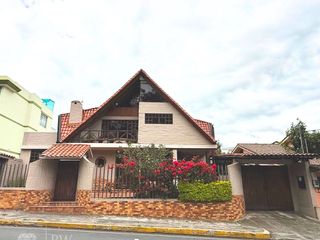 Foto 12 de Amplia Casa Rústica en Renta en La Primavera – Cumbayá