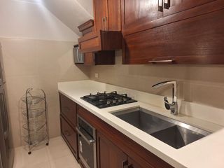 Foto 10 de DEPARTAMENTO DUPLEX AMOBLADO DE 03 DORMITORIOS EN SAN BORJA