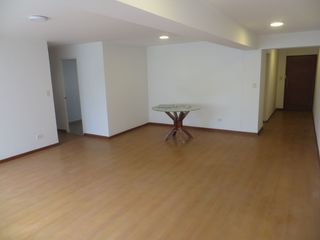 Foto 3 de VENTA DPTO EN MIRAFLORES: 109 M2, 3 HABIT, 2 BAÑ, 1 ESTAC, $ 218,000