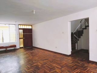 Foto 1 de Oportunidad en venta casa en Av. principal, Maranga - San Miguel