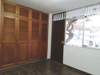 Foto 8 de Oportunidad en venta casa en Av. principal, Maranga - San Miguel