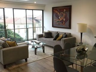 Foto 2 de VENTA Departamento, en Barranco a un paso del Malecón 100 m2 2 Habitaciones 2 Baños