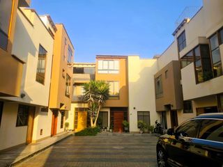 Foto 1 de CASA en VENTA en SURCO