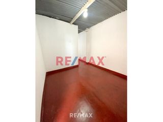 Foto 19 de EN VENTA DE CASA CERCA DE COLEGIO BONIFAZ EN EL RIMAC