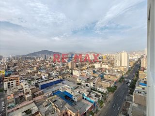 Foto 11 de SE VENDE DEPARTAMENTO CERCA DE AV. ARICA EN BREÑA