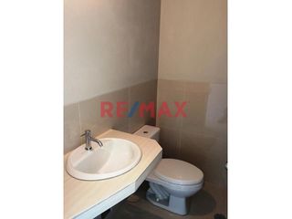 Foto 7 de Vendo Departamento 2Do Piso En Residencial Los Fresnos De Miraflores ID: 1130454