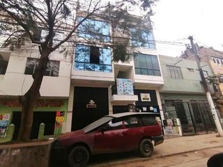 Foto 5 de Casa de 3 pisos +Local Comercial- Rímac