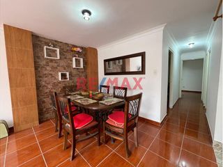 Foto 2 de Alquilo Casa En Estreno De 3 Pisos Frente A Parque, En Lurín - La Estancia