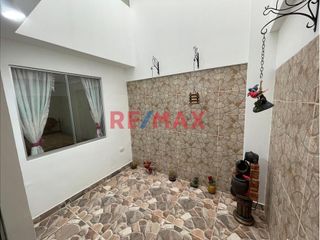 Foto 8 de Alquilo Casa En Estreno De 3 Pisos Frente A Parque, En Lurín - La Estancia