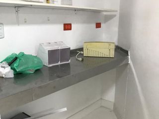 Foto 10 de COLSULTORIO IDEAL PARA LABORATORIO