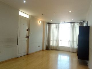 Foto 7 de Se Vende Exclusivo Tríplex En Urb. La Encalada - J.L.B. Y Rivero