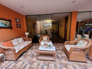 Foto 49 de VENDO CASA DE 3 PISOS EN SURCO AV. SOTO BERMEO