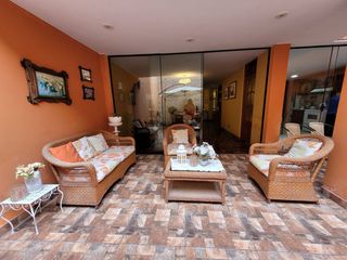 Foto 53 de VENDO CASA DE 3 PISOS EN SURCO AV. SOTO BERMEO