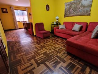Foto 26 de VENDO CASA DE 3 PISOS EN SURCO AV. SOTO BERMEO