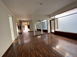 Foto 5 de ALQUILER DE CASA EN JESÚS MARÍA – IDEAL PARA FAMILIAS O EMPRESAS