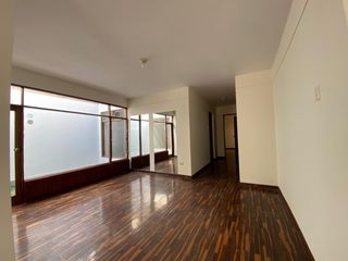 Foto 8 de ALQUILER DE CASA EN JESÚS MARÍA – IDEAL PARA FAMILIAS O EMPRESAS