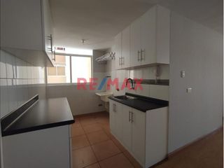 Foto 7 de Venta De Departamento En 5To Piso Con Ascensor Cond.Oasis De Piura ID: 1139888