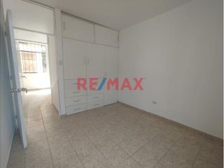 Foto 14 de Venta De Departamento En Primer Piso Urb.Tallanes   ID: 1139894