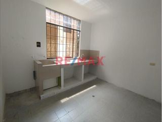 Foto 15 de Venta De Departamento En Primer Piso Urb.Tallanes   ID: 1139894