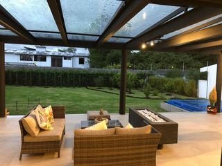 Foto 4 de LOS CHILLOS, estrene propiedad de lujo con piscina, 1000m2 terreno y 386m2 construcción