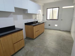 Foto 7 de Vendo hermoso departamento en el distrito de  La Molina 210mt2