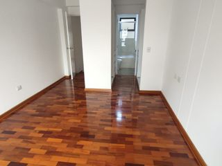Foto 10 de Vendo hermoso departamento en el distrito de  La Molina 210mt2
