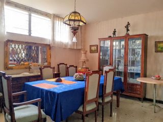 Foto 11 de Venta de Casa en Urdesa Central – Zona Cerrada.