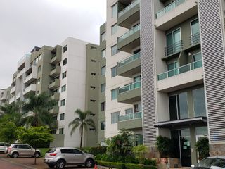 Foto 15 de ¡Alquilo! Planta Baja 2 Dormitorios Norte Guayaquil Moderno Edificio seguridad!
