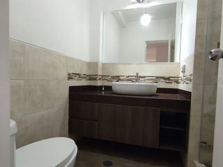 Foto 5 de Venta de Departamento en Exclusiva Zona de La Molina – $325,000