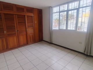 Foto 7 de CASA EN ALQUILER EN TODA LA AV CÁCERES - PIURA