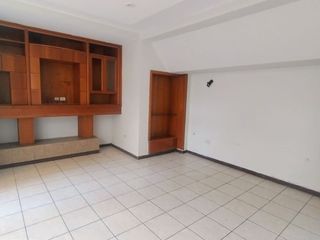 Foto 11 de CASA EN ALQUILER EN TODA LA AV CÁCERES - PIURA
