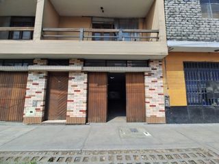 Foto 1 de ALQUILO LOCAL COMERCIAL EN SAN MARTIN DE PORRES