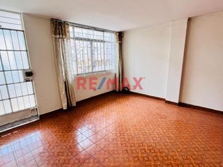 Foto 8 de 1140869 🏡 ¡Casa De 3 Pisos En Venta Cerca Al Mall De Comas – Vive O Invierte En La Mejor Zona!